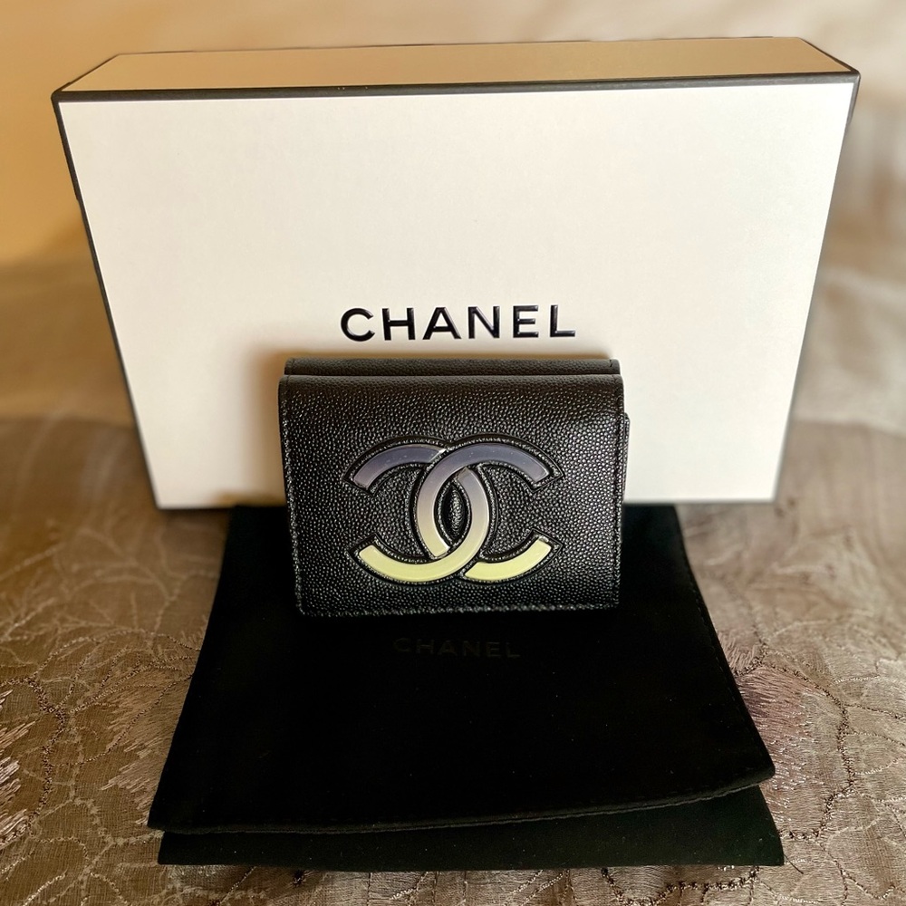 !NWT! CHANEL Black Caviar CC Logo Wallet - Picture 8 of 8